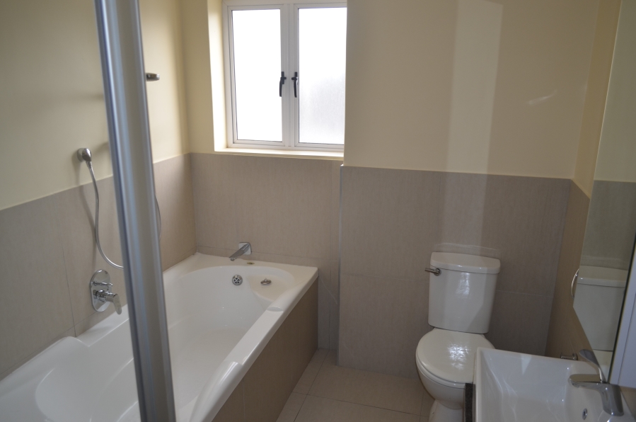 To Let 1 Bedroom Property for Rent in Strand North Western Cape